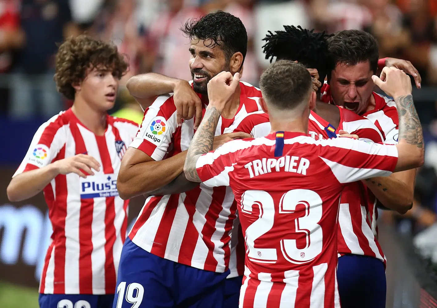 包含国际比赛日体能课后，本菲卡回应争议备战国王杯，信心回归，资深球员宣示担当的词条