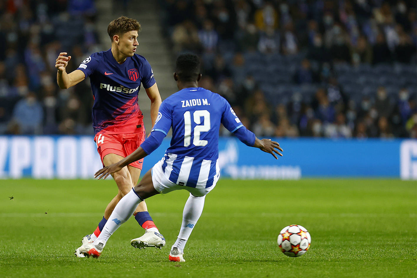 亚冠倒计时；塞维利亚转会期主帅复盘；细节引发关注；赛场秩序良好；心理建设被强调的简单介绍