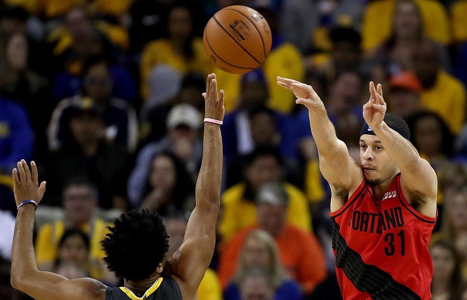  费德勒关键节点战术调整,g2带队取胜了吗 